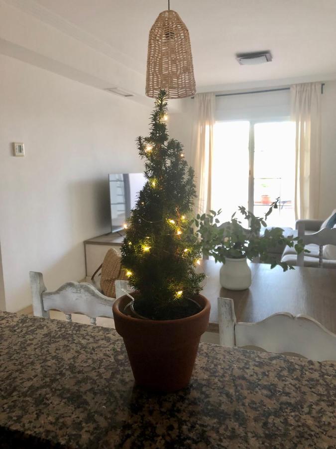 Ellie'S Hus 2 Daire Benalmádena Dış mekan fotoğraf