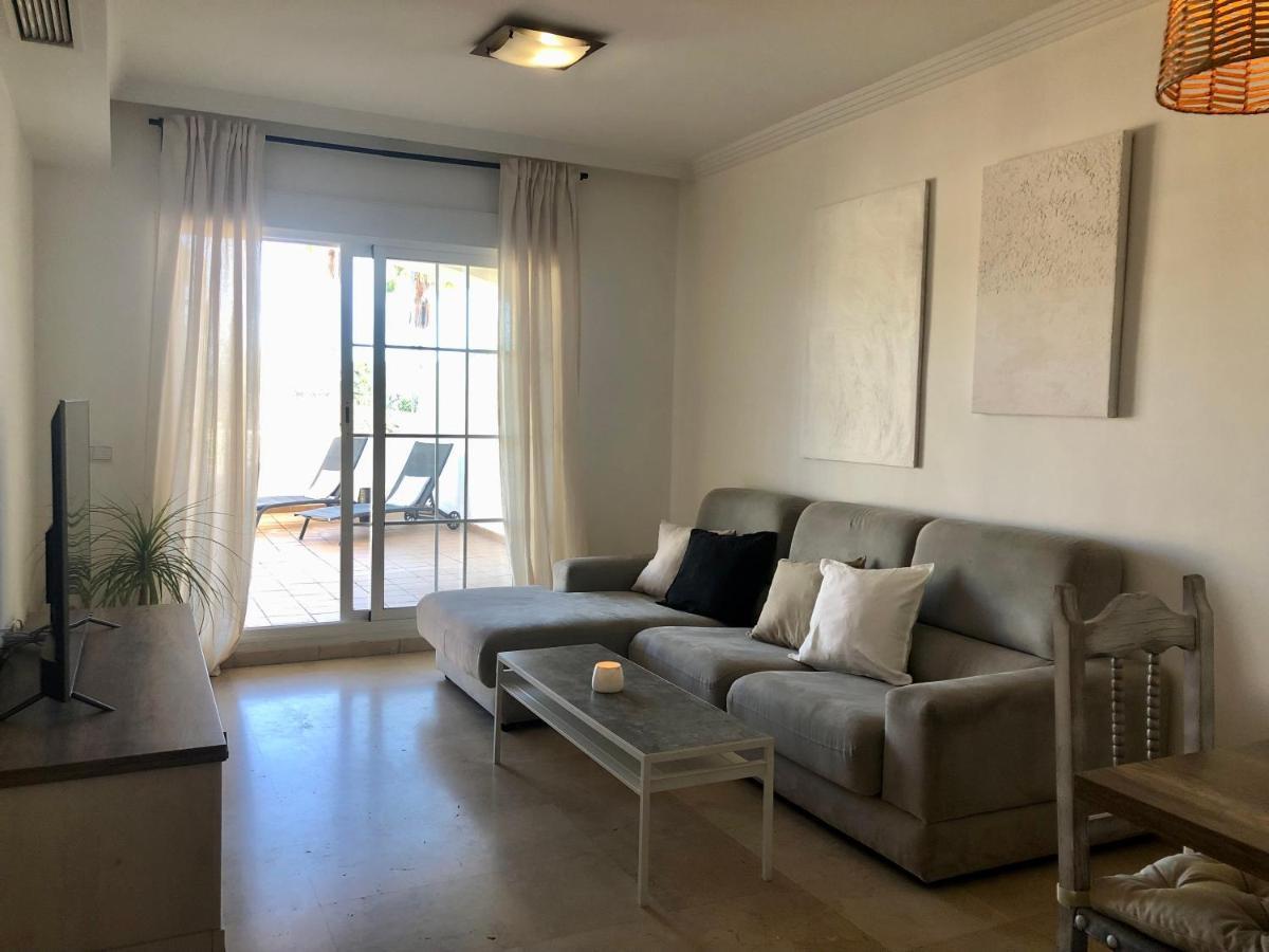 Ellie'S Hus 2 Daire Benalmádena Dış mekan fotoğraf