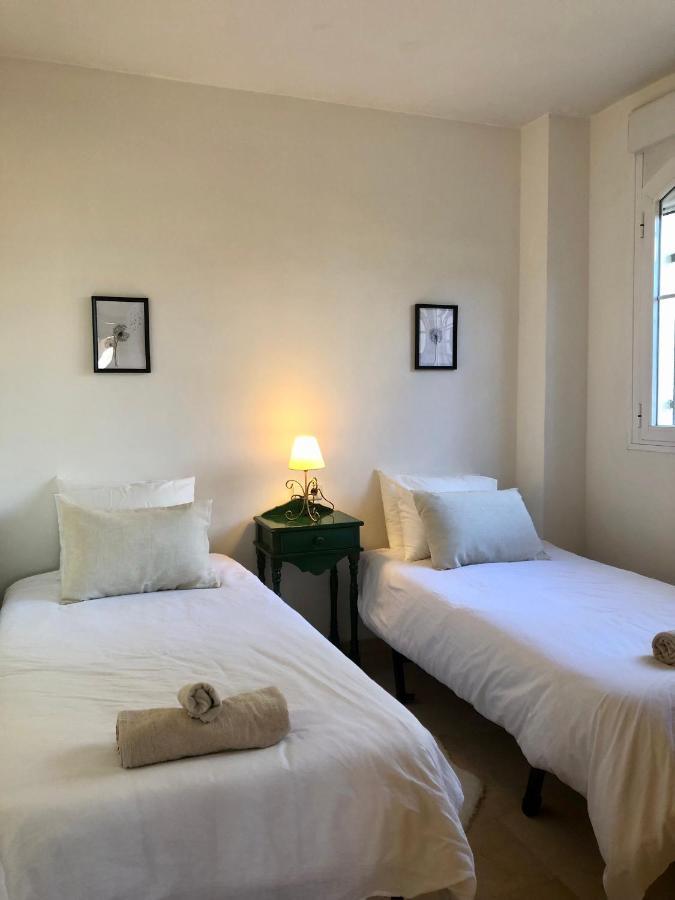Ellie'S Hus 2 Daire Benalmádena Dış mekan fotoğraf
